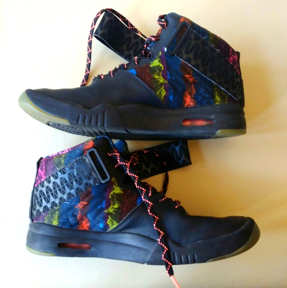 Lebron Air Akronite